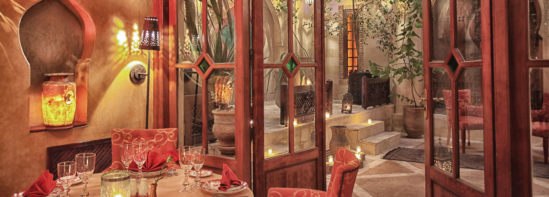 Dinning in Moroccan grandeur at La Maison Arabe in Marrakech